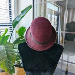 Van's Hat